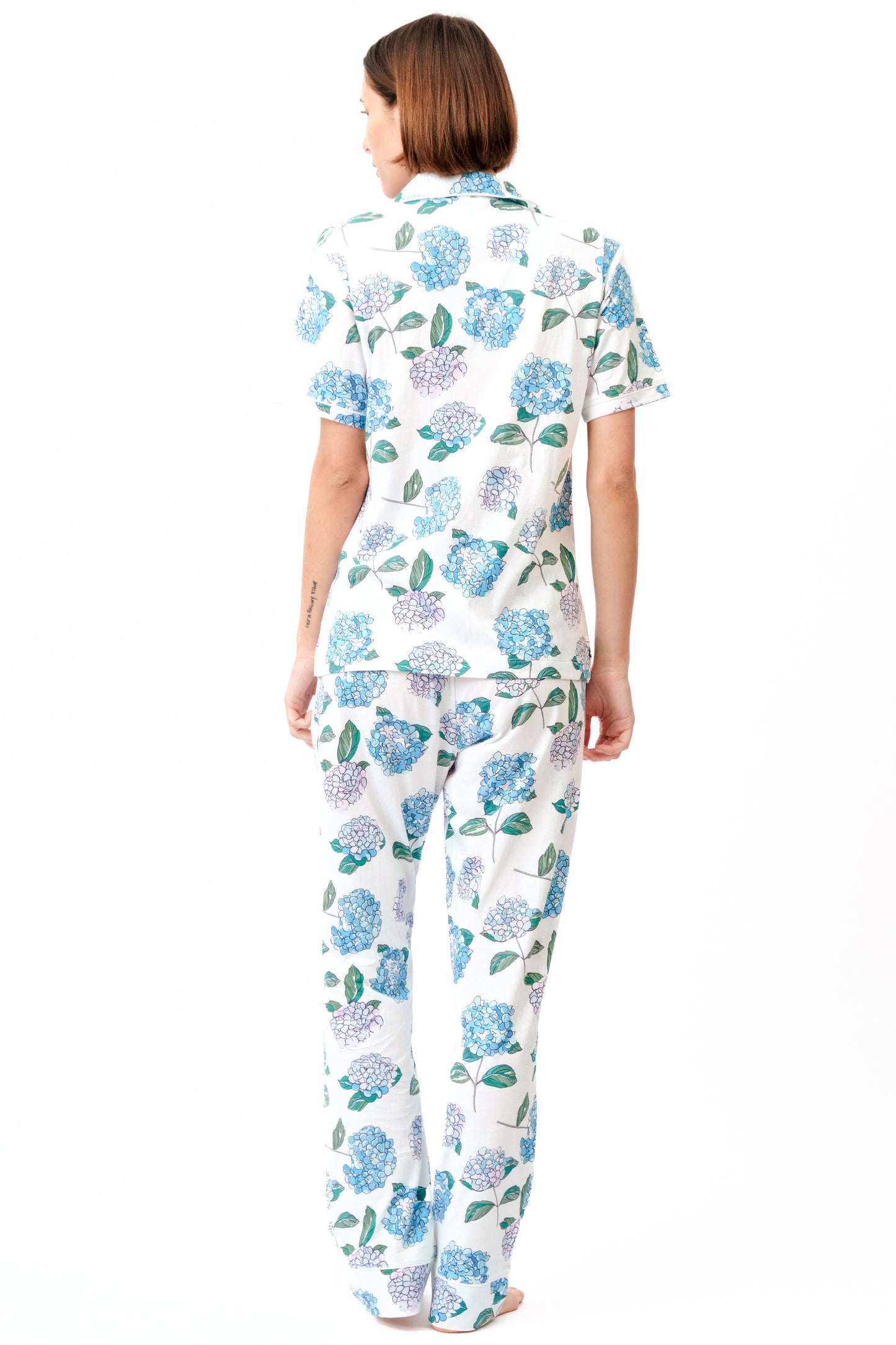 Relaxed Short/Long Set in Hydrangea
