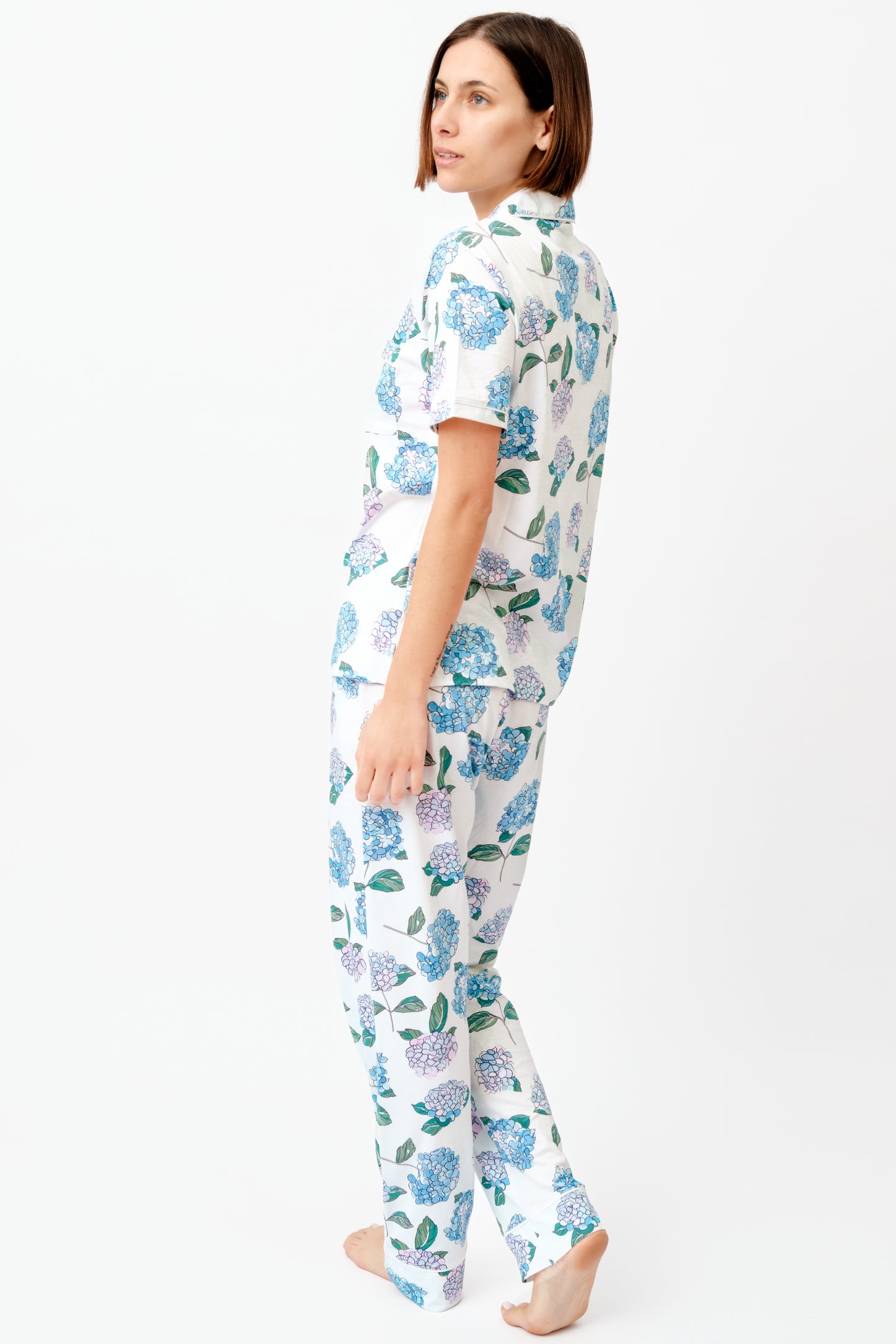 Relaxed Short/Long Set in Hydrangea