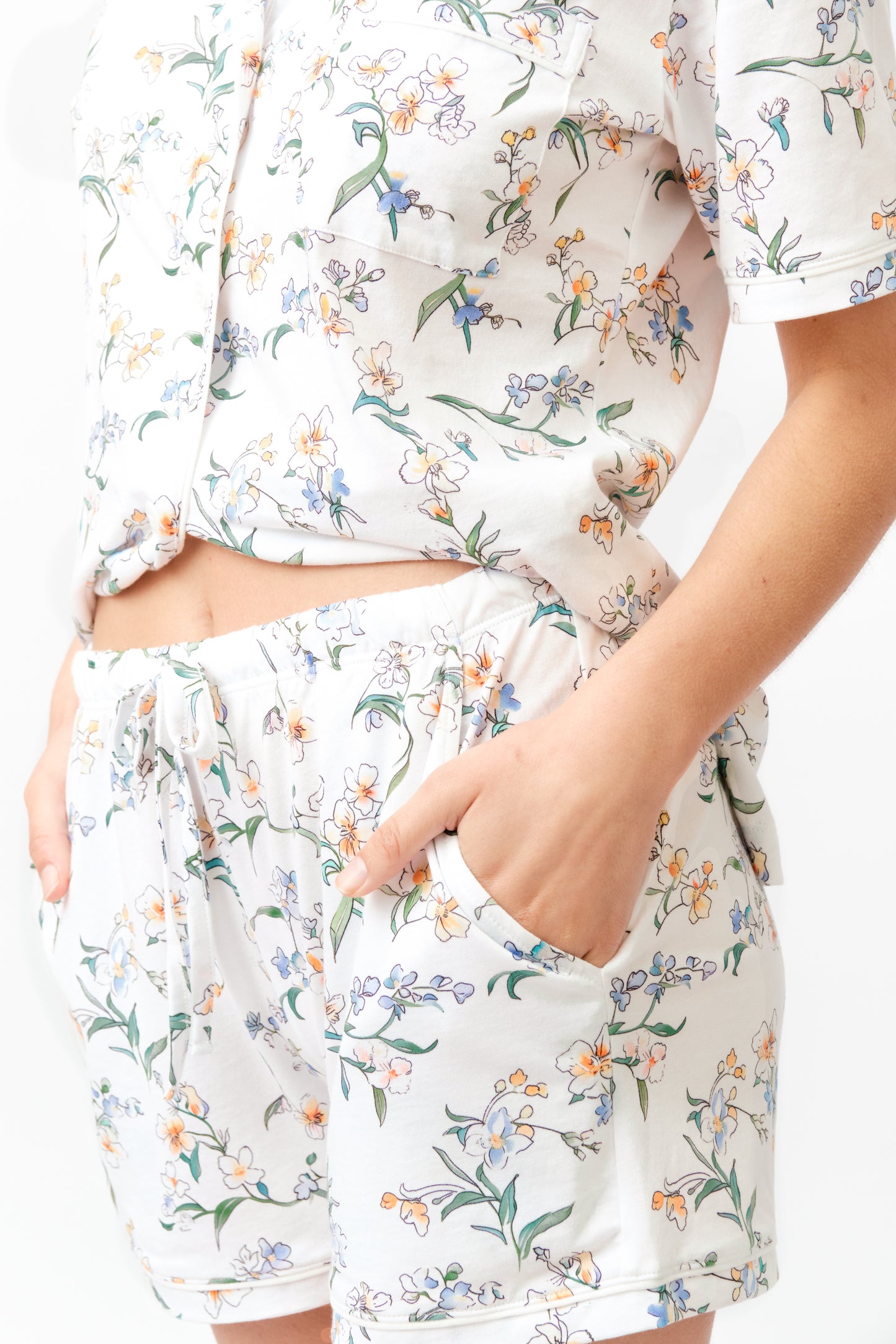 Relaxed Short Set in Jasmine